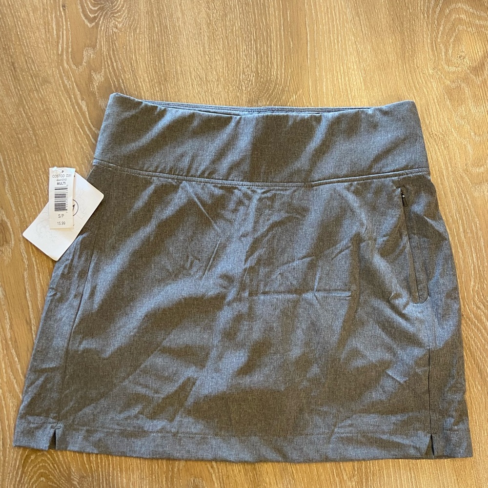 Stylish Gray Women's Golf Skort